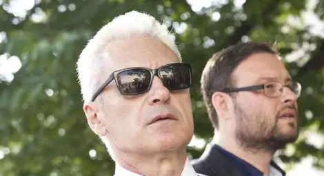  Сидеров обещава: Няма да има предсрочни избори