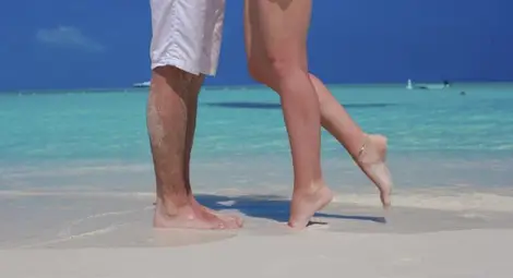 Жените флиртуват като мъжете по време на пътуване Жените флиртуват като мъжете по време на пътуване