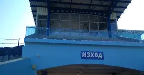 ВИП-зоната на Градския почти готова, теренът си ухае на блато