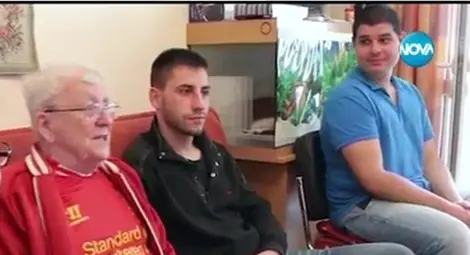 Две момчета спасиха живота на англичанин във Варна Две момчета спасиха живота на англичанин във Варна