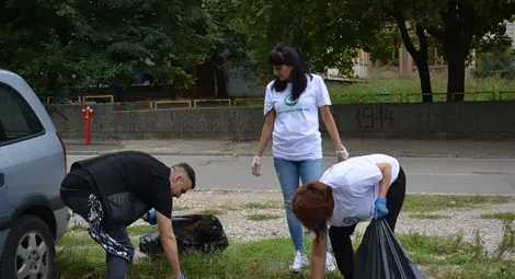 Графа, &bdquo;Медика&ldquo; и компания освободиха &bdquo;Здравец Изток&ldquo; от над 300 чувала боклук