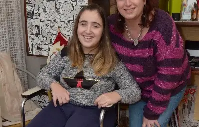 13-годишната Хриси гледа с надежда за прохождане &bdquo;Българската Коледа&ldquo;