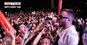 Криско, Михаела Филева и куп звезди пеят в Русе на шоуто на „Кока-Кола“ 