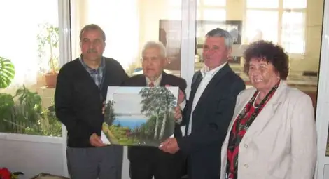 В Ценово поздравиха краеведа Иван Томов с 80-годишен юбилей