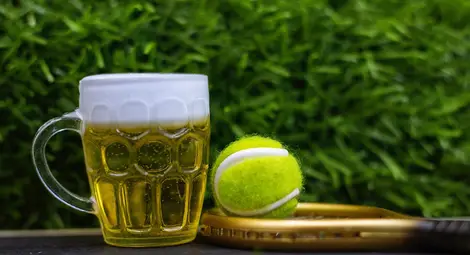 Съюз на пивоварите: Започна активното бирено лято, в заведениятa в България се сервират 435 000 чаши бира на ден