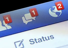 Facebook засилва мерките срещу спамърите