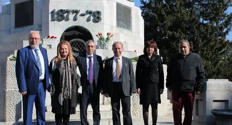 Великотърновският университет чества 30 години от създаването на първия извънстоличен Юридически факултет /галерия/