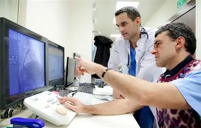 Аржентина чака 15 години магьосникът в медицината доц. Иво Петров да се върне, той не ще Аржентина чака 15 години магьосникът в медицината доц. Иво Петров да се върне, той не ще