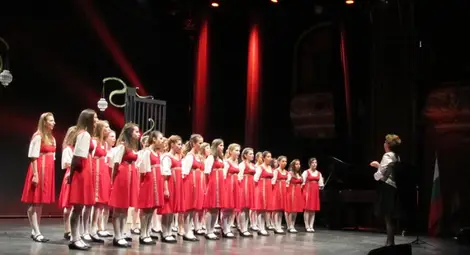 Детският хор &bdquo;Дунавски вълни&ldquo; приключва сезона с концерт в събота