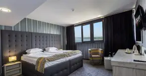 Туристическият сектор отбелязва впечатляващ ръст през 2025 година