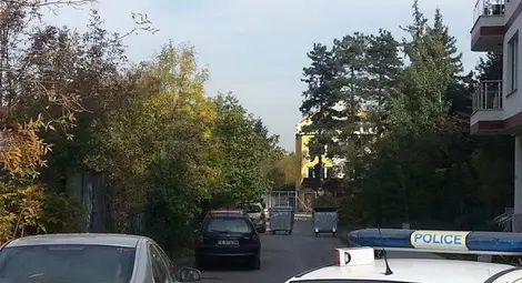 Джипът на Алексей Петров само с хлътнала врата след стрелбата