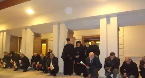 С тържествена заря-проверка почетоха строителите на свободна България