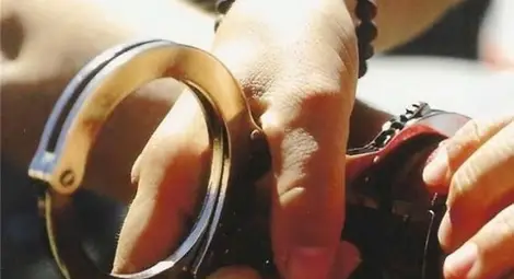 Амбулантен търговец на дрога от Кнежа заловен пред университета