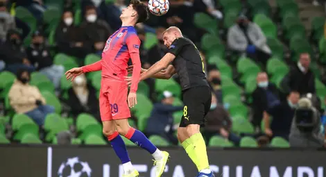 "Челси" с разгромен успех в Русия