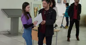 Михаела Йорданова от Строителната гимназия спечели състезанието на младите керамици