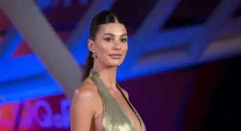 Ди Каприо наел цяла зала, за да тича с меч на прожекция на "Междузвездни войни"