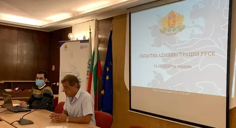 35 младежи от област Русе се запознаха с функциите на държавната администрация