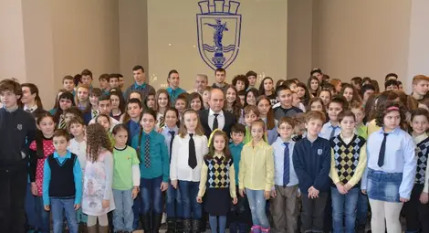 Даровити деца получиха  отличия от кмета на Русе