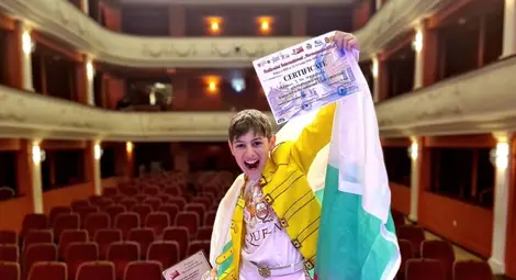 Кристиян Илков с две първи награди от международен музикален фестивал