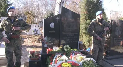 С възпоменателна церемония и панихида на 27 декември в Русе  ще почетат паметта на офицерски кандидат Антон Петров