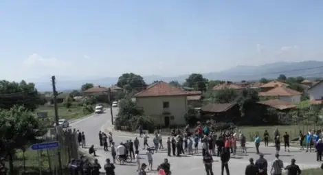 Сделка за 2 млн. лв. за съмнителен ремонт изплува в Гърмен Сделка за 2 млн. лв. за съмнителен ремонт изплува в Гърмен