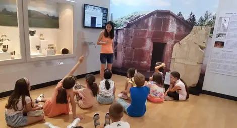 Русенските музейни педагози Магдалена Трифонова и Виктория Друмева ще се включат в Първата национална среща на музейните педагози