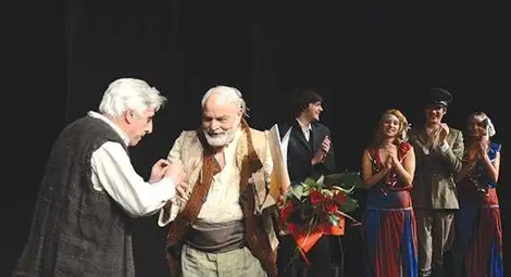 Златна значка и два плакета за  Странджата на Русенския театър