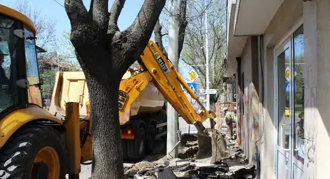 Започнаха големите ремонти на улици и тротоари