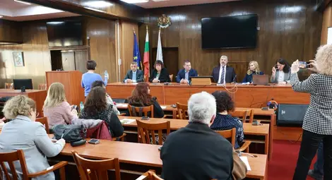 „Доза щастие“ - 60% от децата признават че наркотиците са проблем в тяхното училище „Доза щастие“ - 60% от децата признават че наркотиците са проблем в тяхното училище