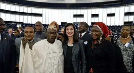 Мария Габриел към бившия президент на Нигерия: Африка е стратегически континент за ЕС, но е нужна промяна отвътре