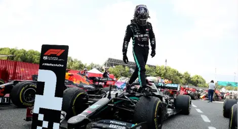 Формула 1 коригира календара