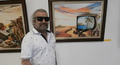 Актрисата Дина Шошева дарява на галерията картина на Гриша Господинов