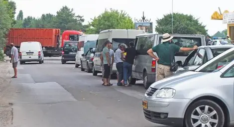 Затвориха граничния пункт Капитан Андреево!