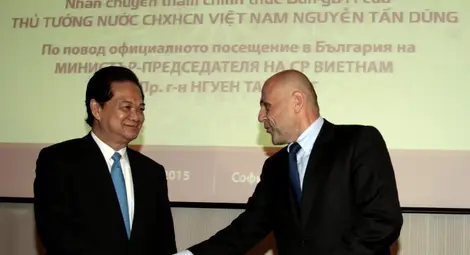 Дончев: Обмисляме кредитен портфейл за фирмите, работещи с Виетнам