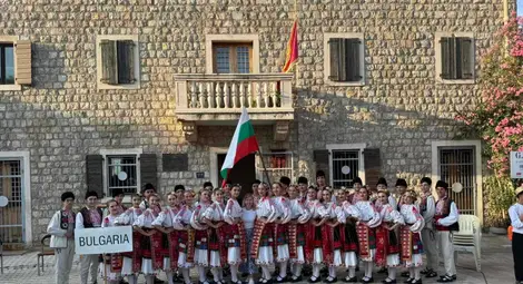 С две международни приключи успешно своя творчески сезон Фолклорен ансамбъл „Русчуклийче“ С две международни приключи успешно своя творчески сезон Фолклорен ансамбъл „Русчуклийче“