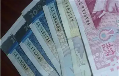 Тристранката обсъжда утре минималната заплата за 2019 г.