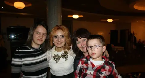 Стилисти твориха в помощ на Симо и Коко