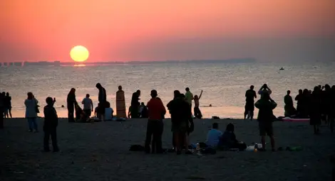 Джон Лоутън, Б.Т.Р. и Васко Кръпката пеят за влюбените в Джулая на 70 км от Русе