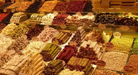 Турски магазин плаща PCR теста на българските клиенти