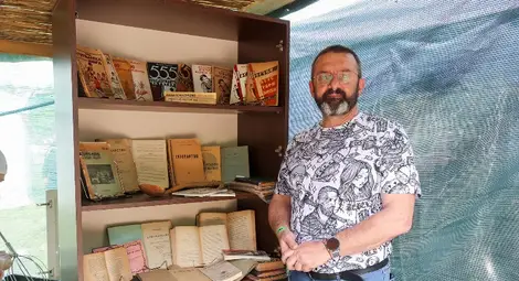 Собственикът с най-богатата сбирка на кулинарни издания Марин Лесев: Русе трябва да помисли за някогашната млекарска индустрия - тук са първите рецепти за бяло саламурено сирене