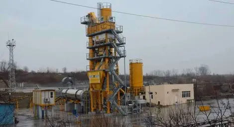 Общината проучва дали се изнасят машини от асфалтовата база