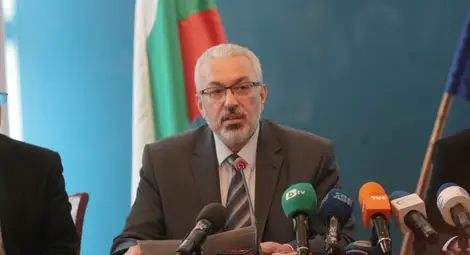 Семерджиев: Очаква ни кошмар, ако личните лекари преглеждат с отпечатък