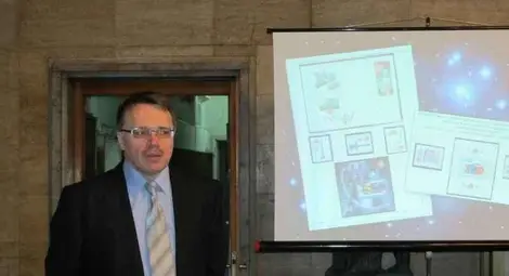 Василий Колясев показа в Русе автографи на космонавти от цял свят /галерия/