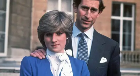 Принц Чарлз се страхувал от развод преди Даяна