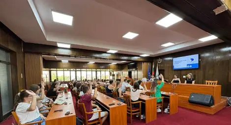 Младежкият парламент с ново ръководство след вдъхновяваща годишна среща