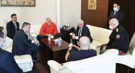 Борисов: Наши фирми имат готовност да произвеждат хининови медикаменти, използвани срещу Covid-19