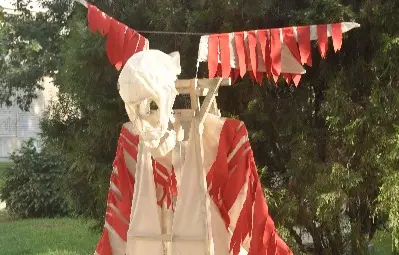 Ученици впечатляват с необичайни  творби на модерното изкуство