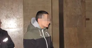 17-годишният побойник от скандалния клип остава за постоянно в ареста