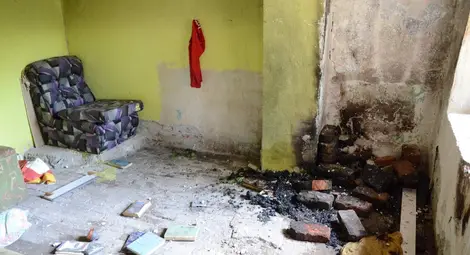 Клошари запалиха къща на &bdquo;Липник&ldquo;