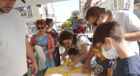 Деца навлязоха в чудния свят  на професиите на големите